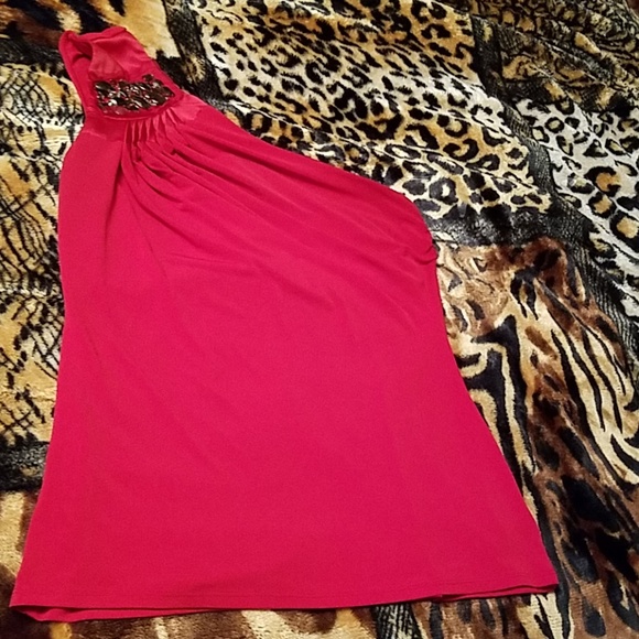 Beautiful Top - Picture 8 of 8